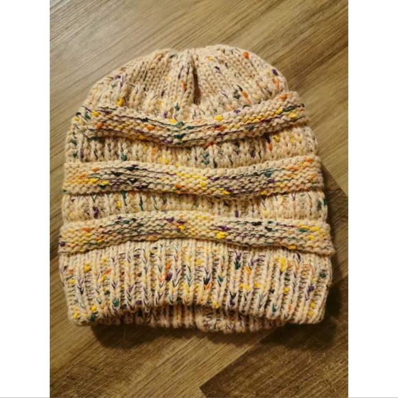 Pony Tail Hat - Picture 3 of 4